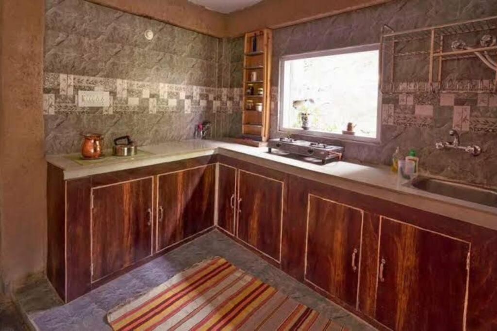 Independent Mud House Studio McLeod Ganj Ngoại thất bức ảnh